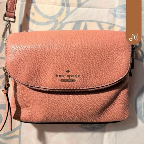 Kate Spade Jackson Street Small Harlyn Leather Crossbody, EUC - Picture 2 of 4